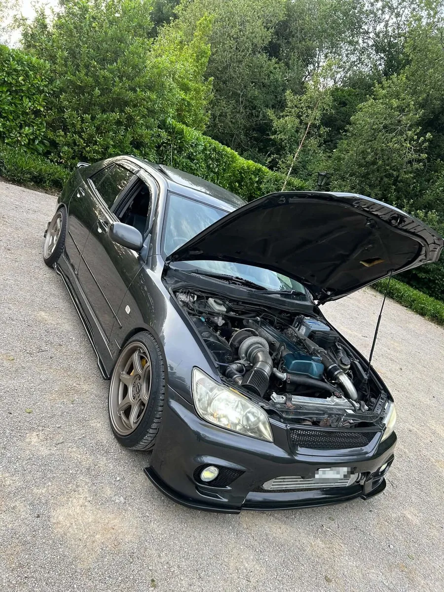 2003 lexus is200 (2jzgte) - Image 2