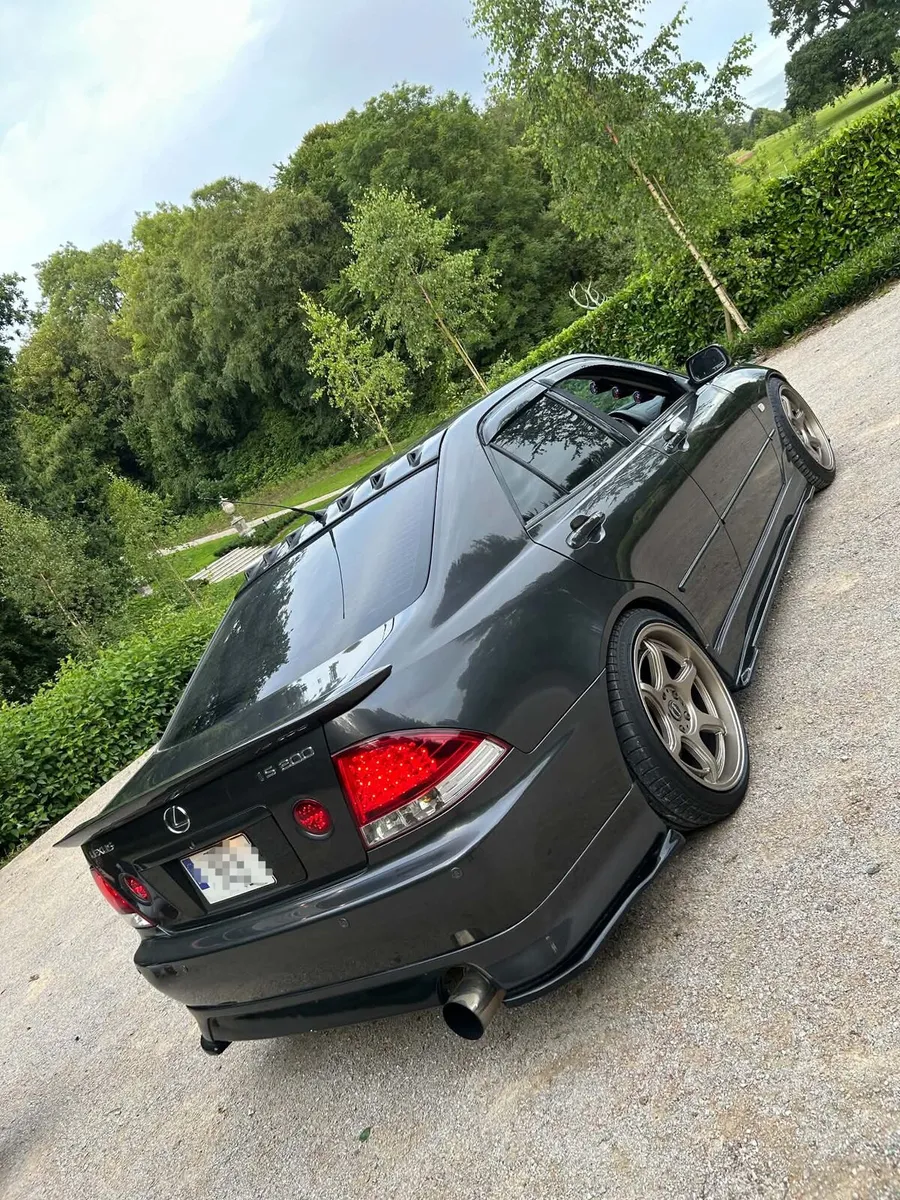 2003 lexus is200 (2jzgte) - Image 4