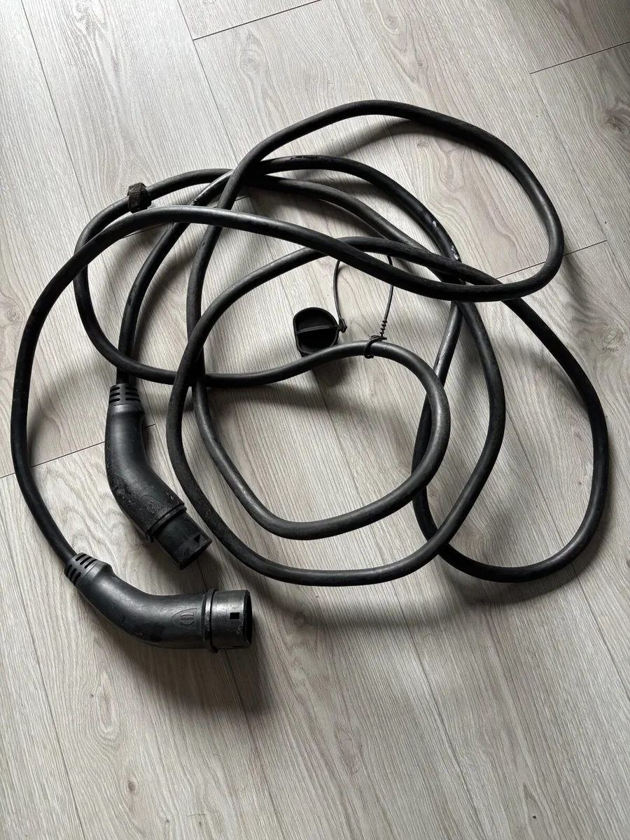 Car Charging cable - Image 2