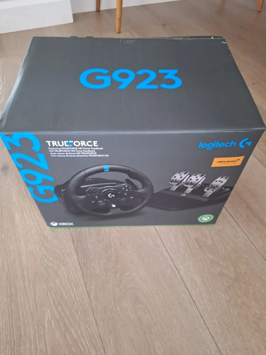 G923 racing wheel - Image 1