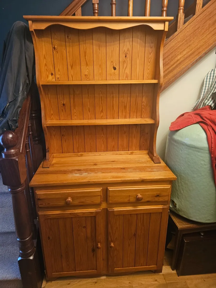 Dresser - Image 3