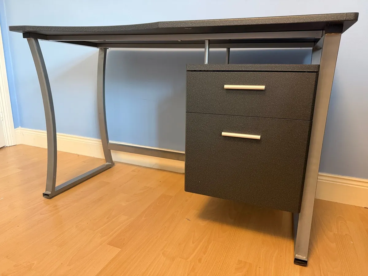 Study Desk - Image 4