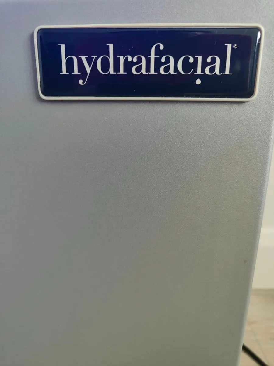 Professional Hydrafacial MD Elite Facial System - Image 3