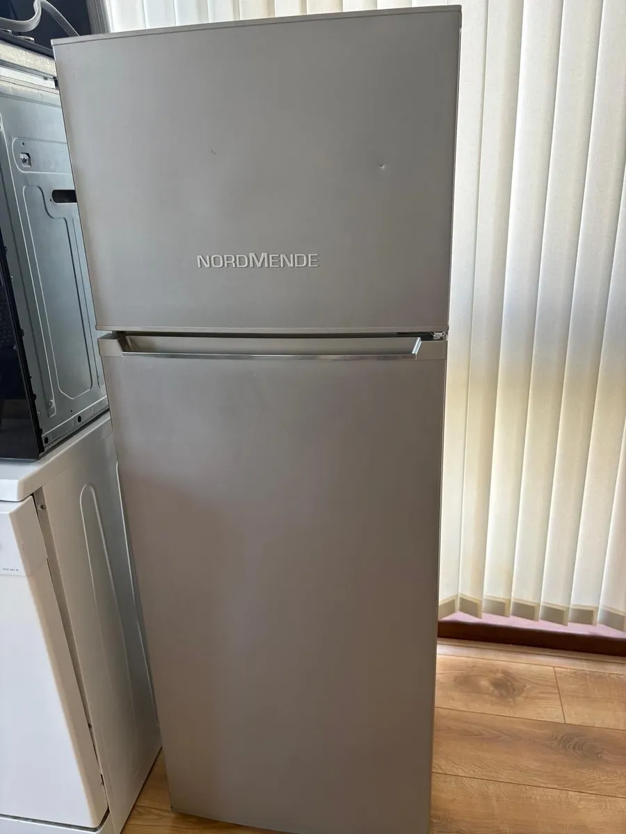 NordMende Freestanding Fridge Freezer - Excellent! - Image 1