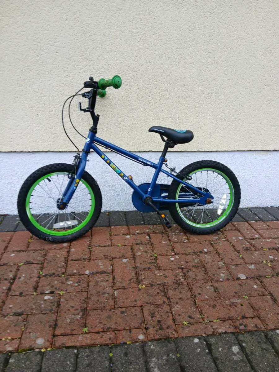 Kids bike - Image 1
