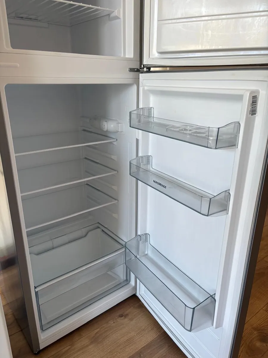 NordMende Freestanding Fridge Freezer - Excellent! - Image 3
