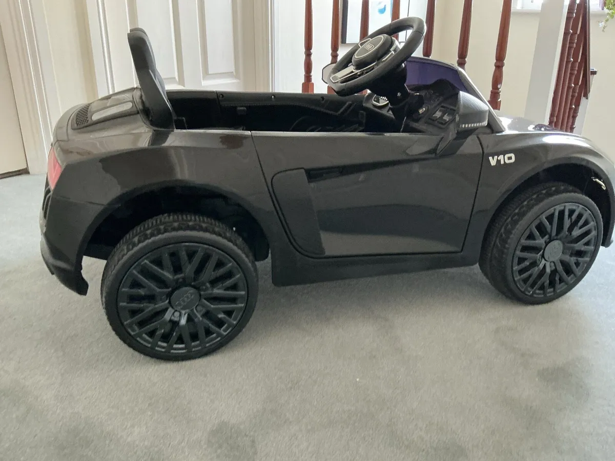 Audi Electric Car - Image 3