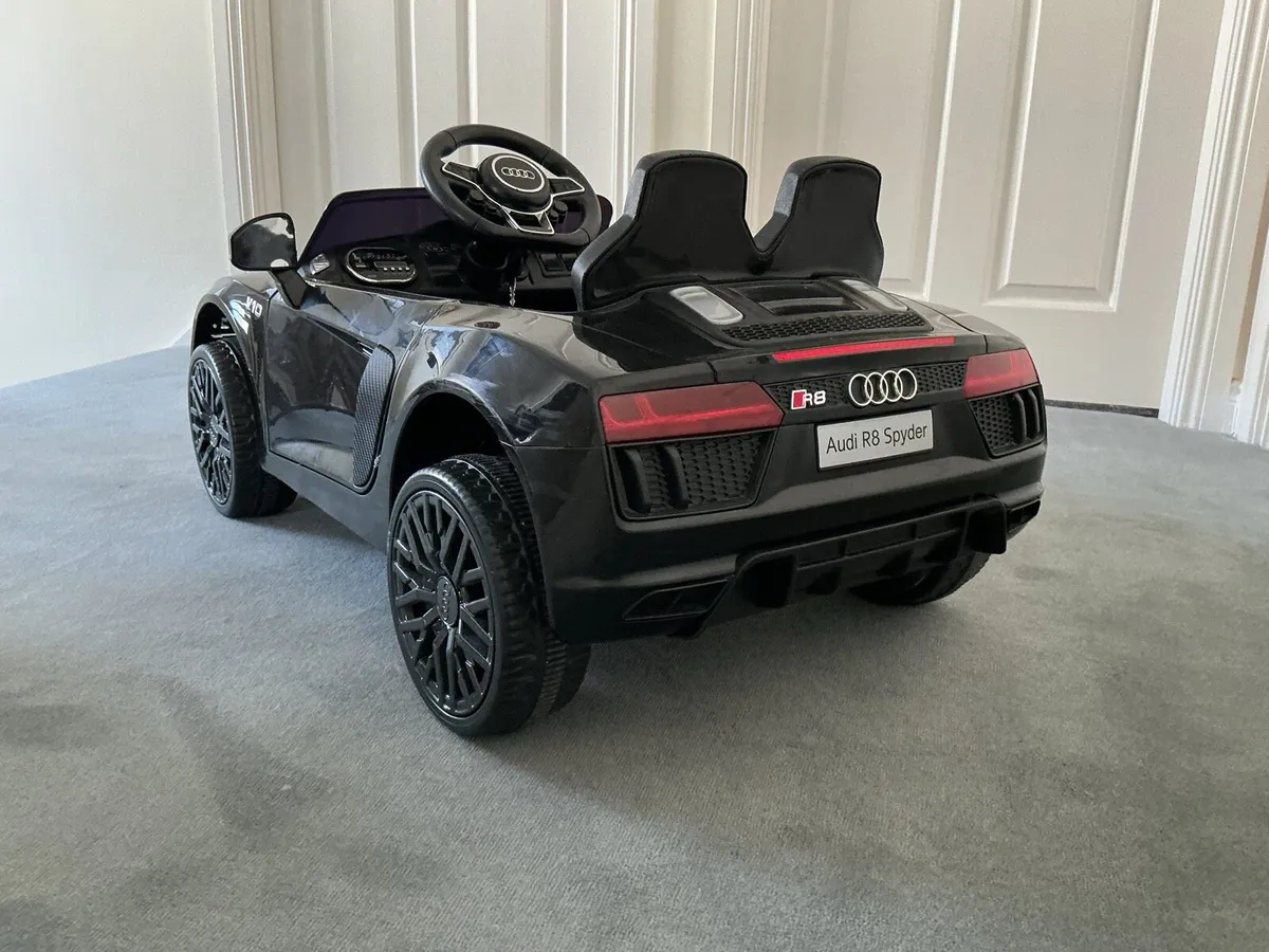 Audi Electric Car - Image 4