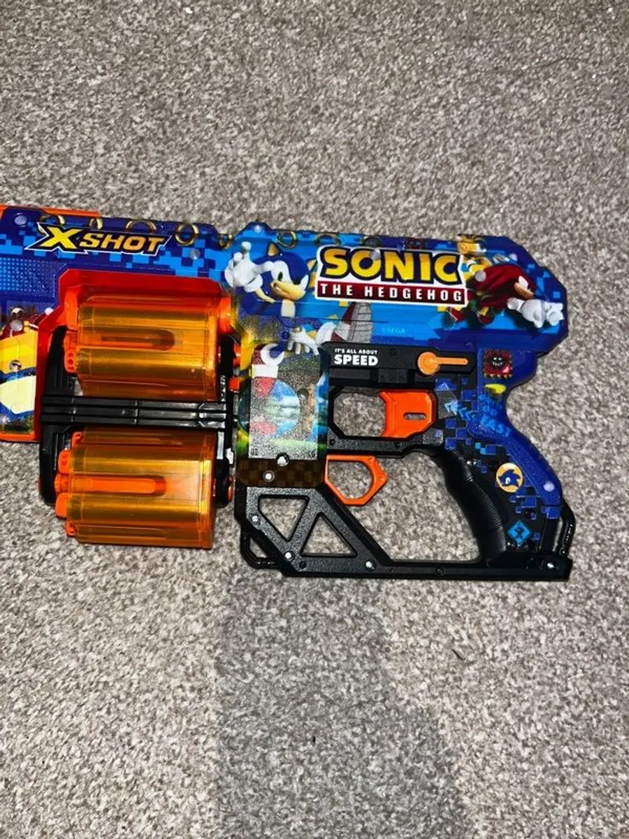 Nerf guns bundle with bullets and vest - Image 3