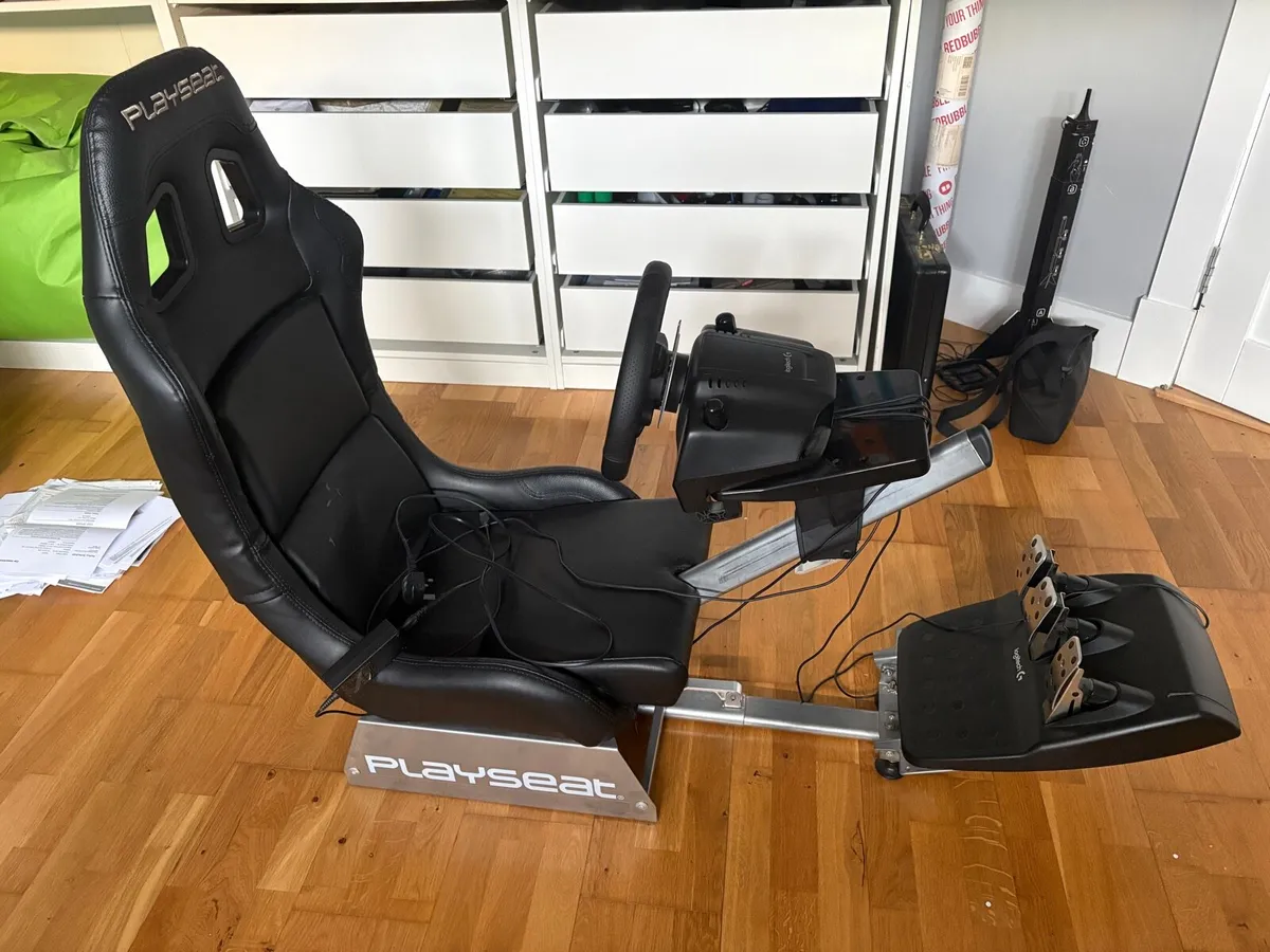 Sim Racing Wheel, Pedals & Seat - Image 1