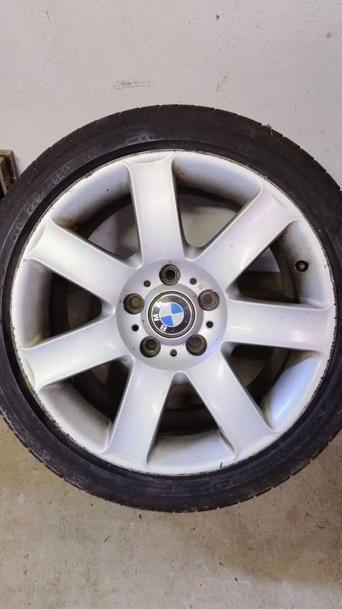 Genuine BMW 17" Alloys - Image 3