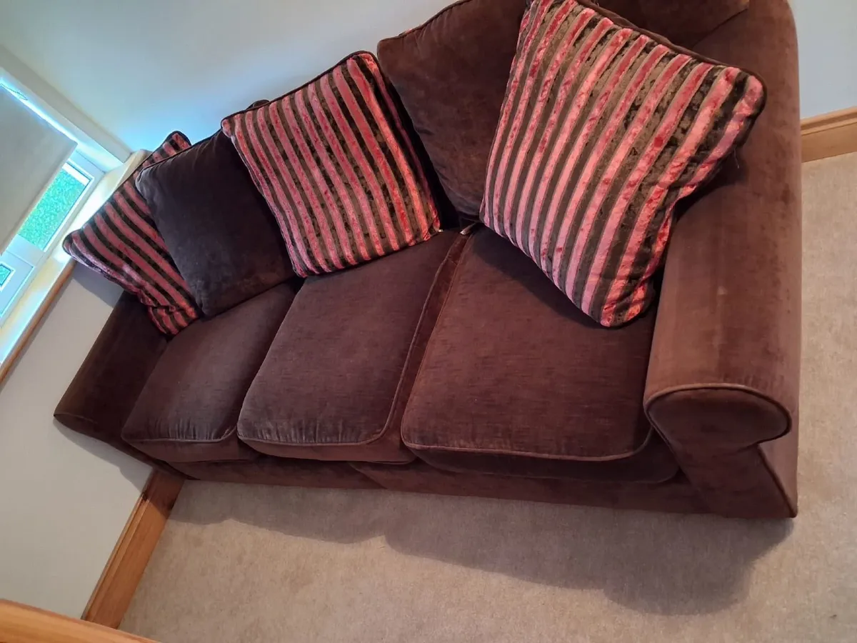 Sofa - Image 3
