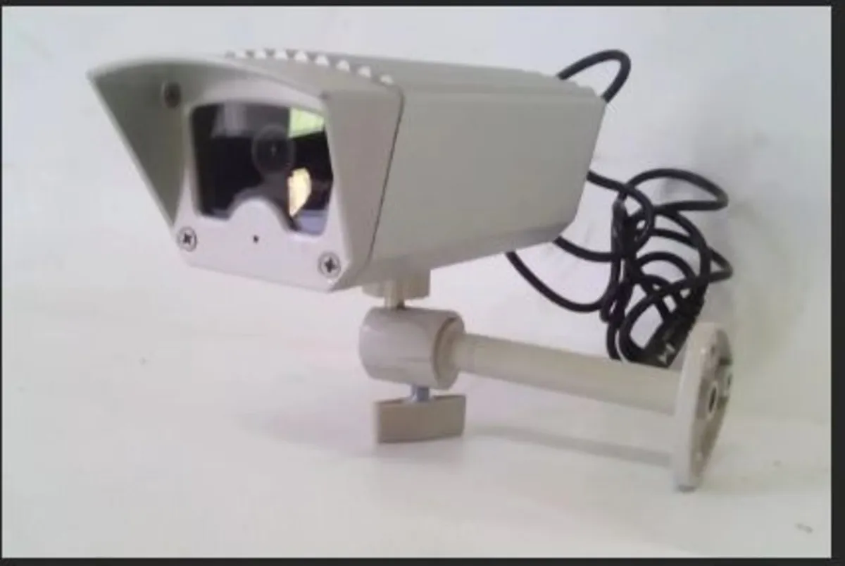 Indoor/outdoor surveillance CCTV camera - Image 1