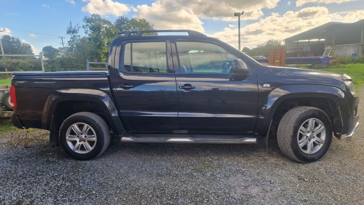 Volkswagen Amarok 2015 2.0Ltdi 180HP No Vat - Image 4