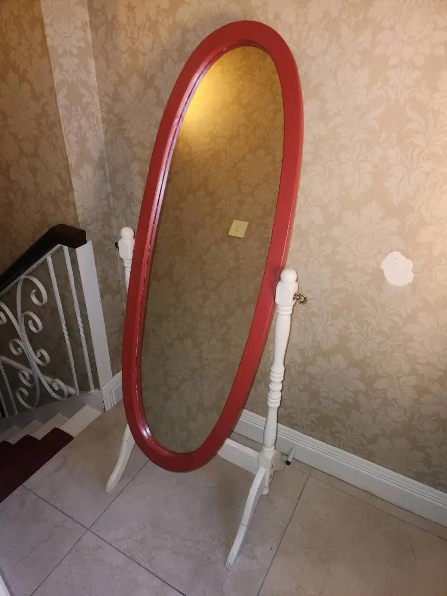 Mirror - Image 1