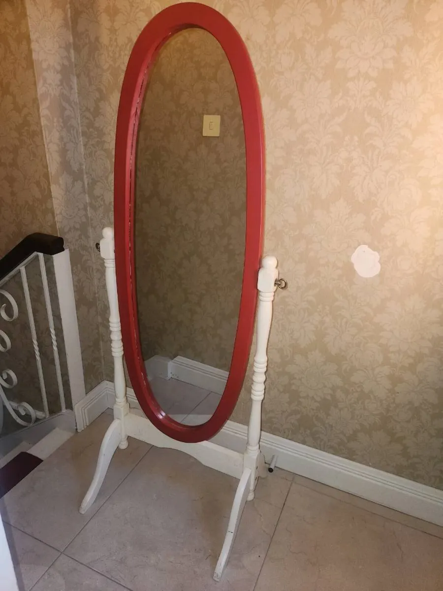 Mirror - Image 2
