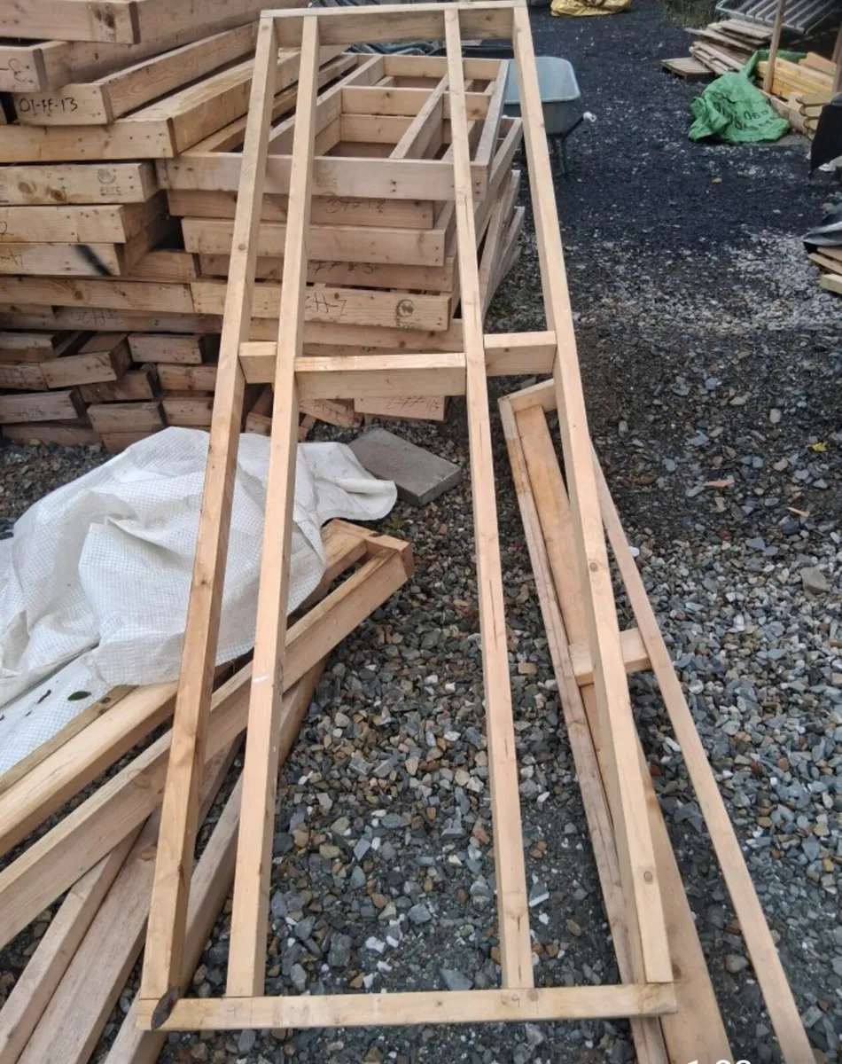 Timber walls - Image 1