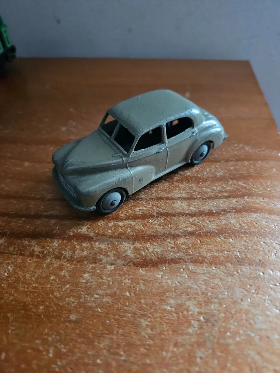 Dinky 1950's Morris Oxford - Image 1