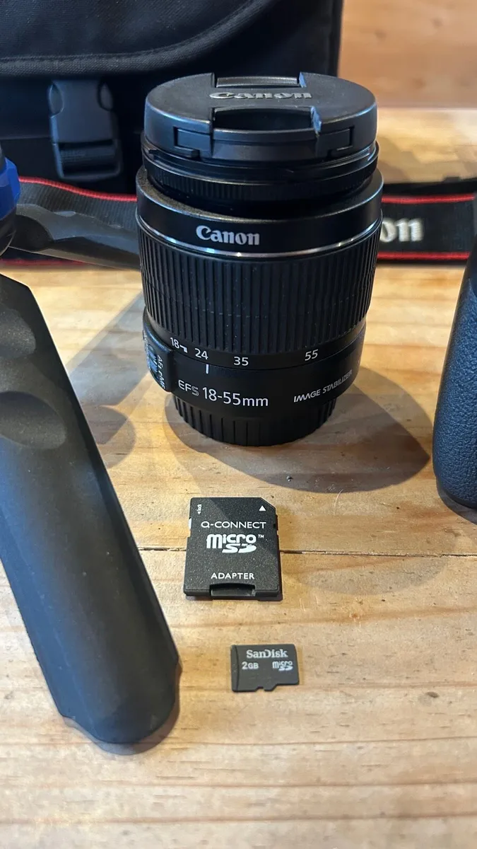 Canon EOS 2000D DSLR Camera Kit + Accessories - Image 2