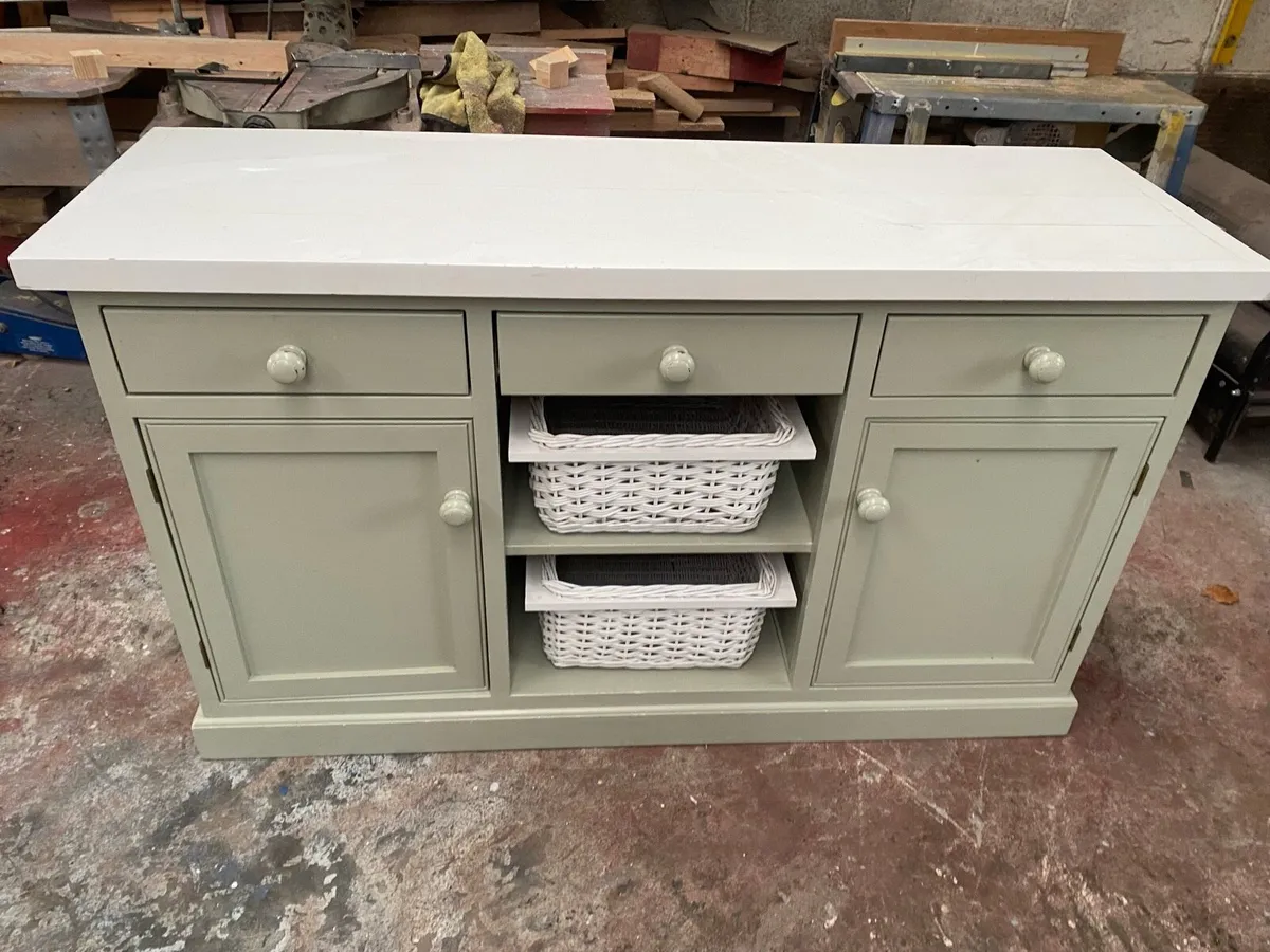 Kitchen dresser unit - Image 1