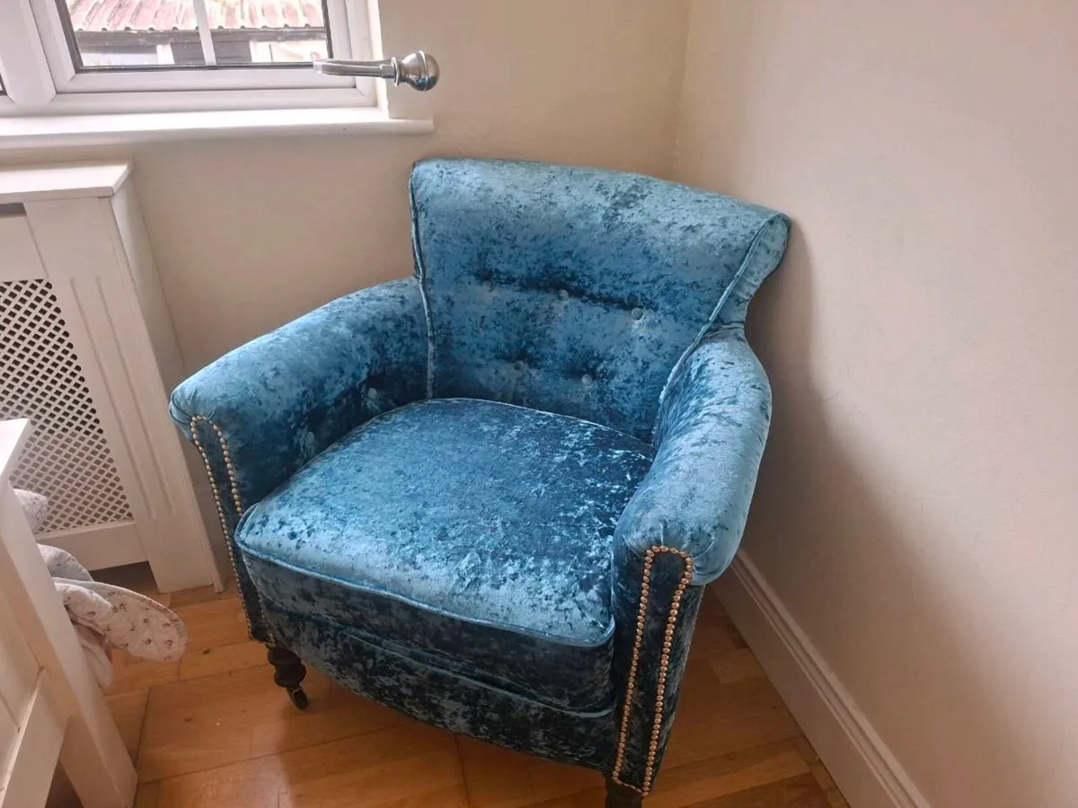 Chair - Image 2