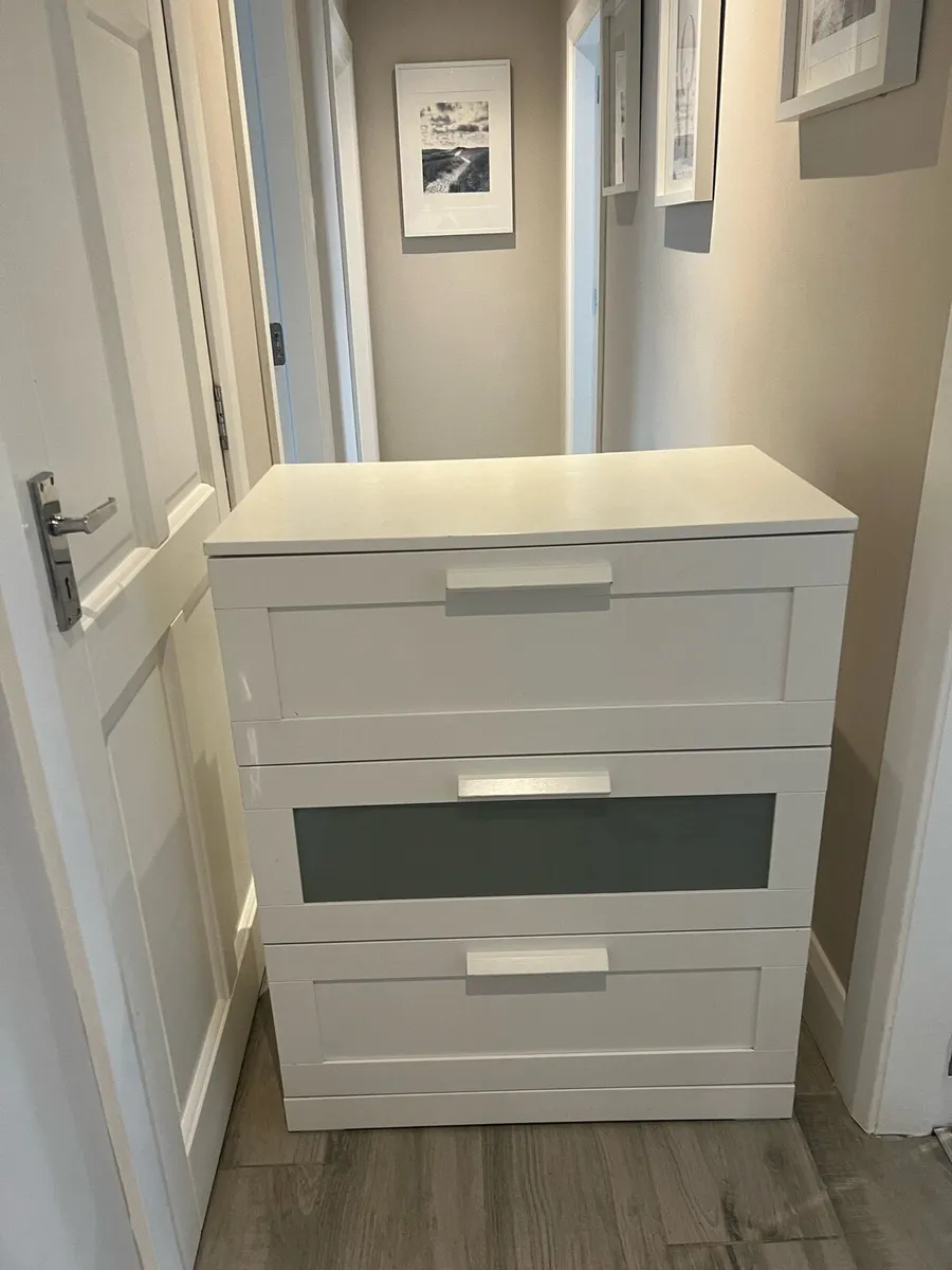 3 drawer deep chest of drawers - Image 2