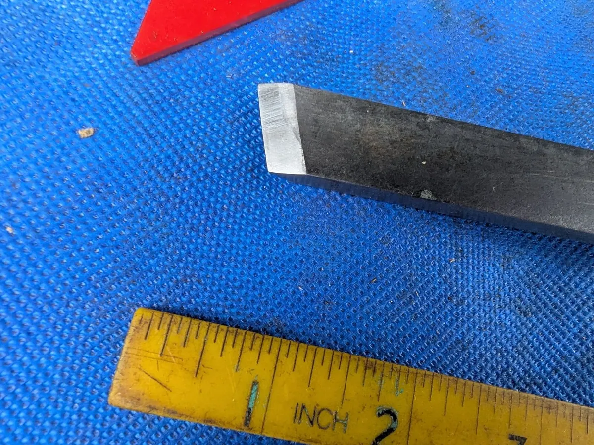 Woodturners 3/4" Skew Chisel - Image 2