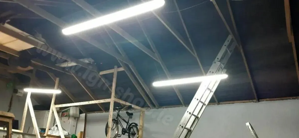 5 foot Led waterproof ip65 garage shed lighting - Image 3