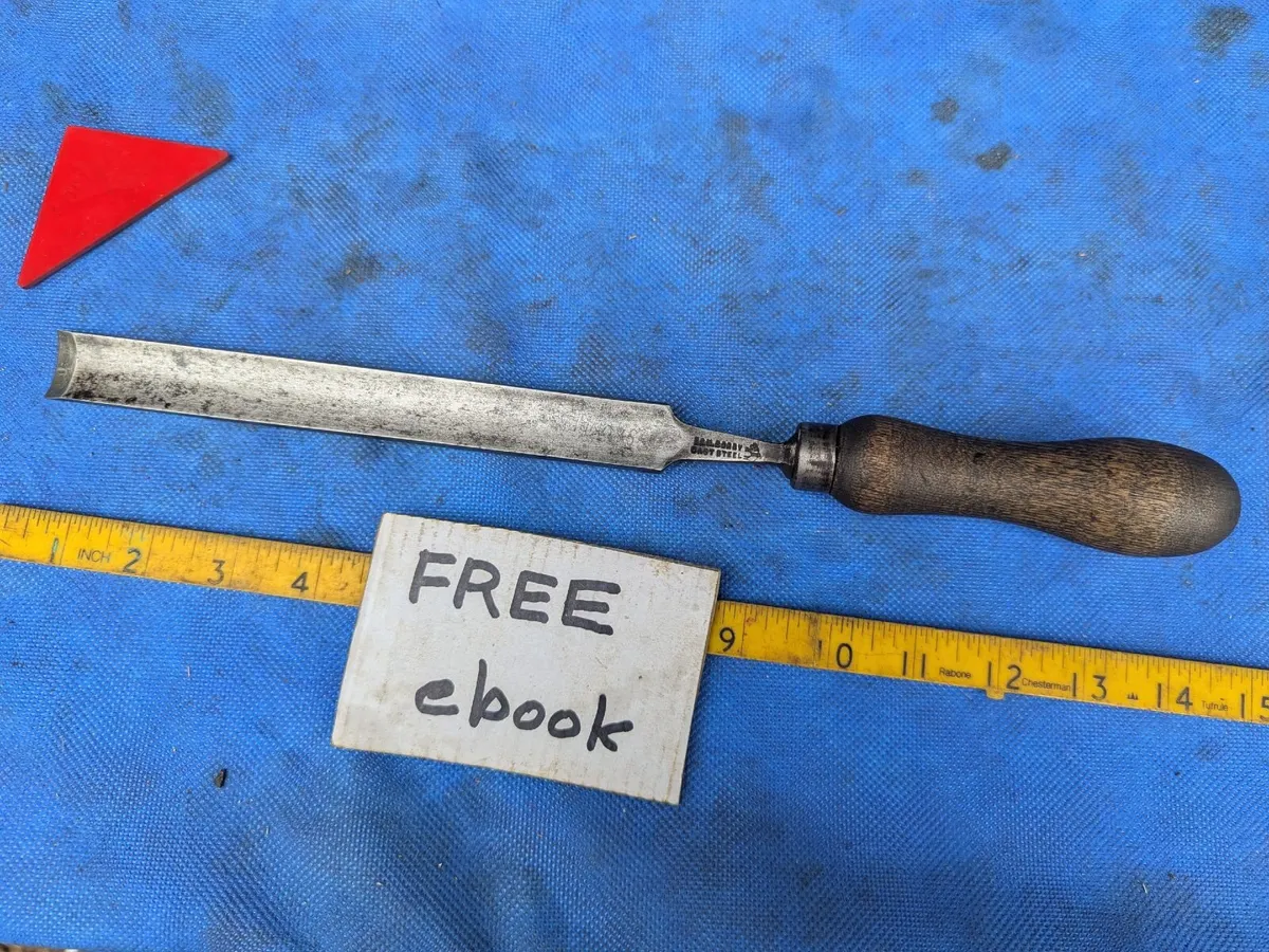 7/8" Woodcarvers Gouge by Sorby - Image 1