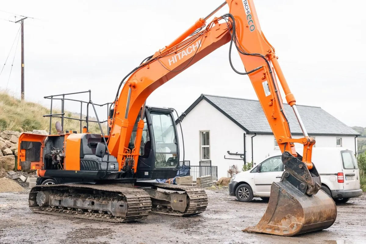 2014 HITACHI ZX130 LCN-5B | 360° EXCAVATOR - Image 3