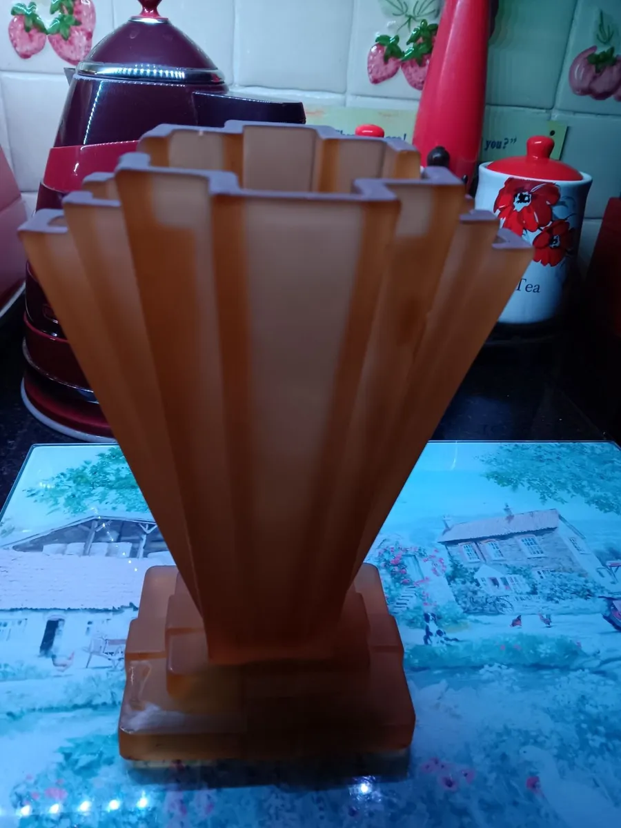 Art deco vase - Image 1