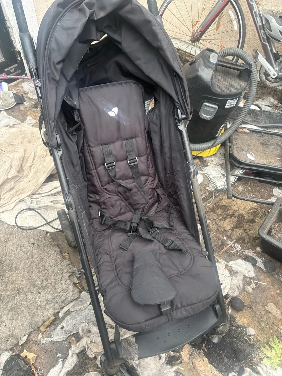 Stroller - Image 1