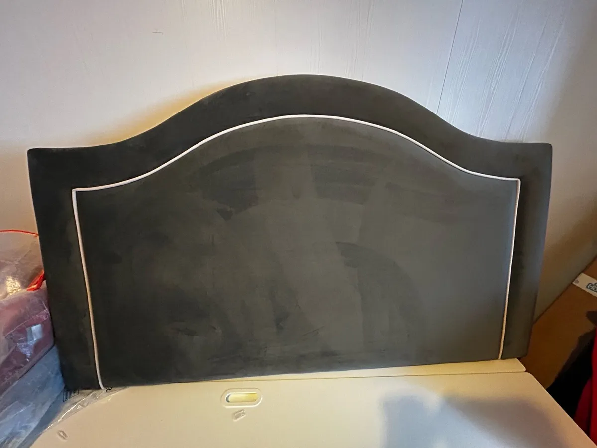 Upholstered headboard Shanleys interiors - Image 2
