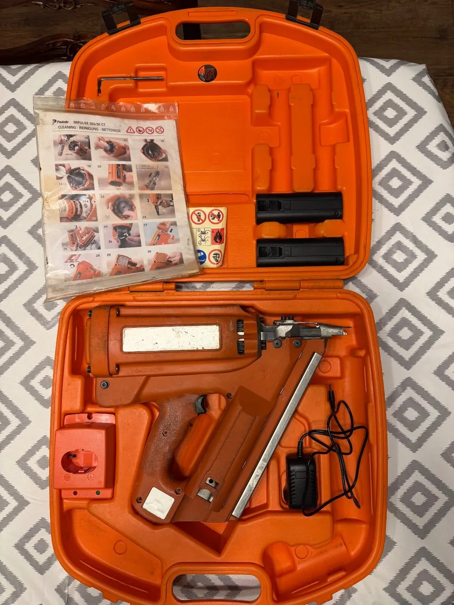 Paslode IM350 1st fix nail gun - Image 1