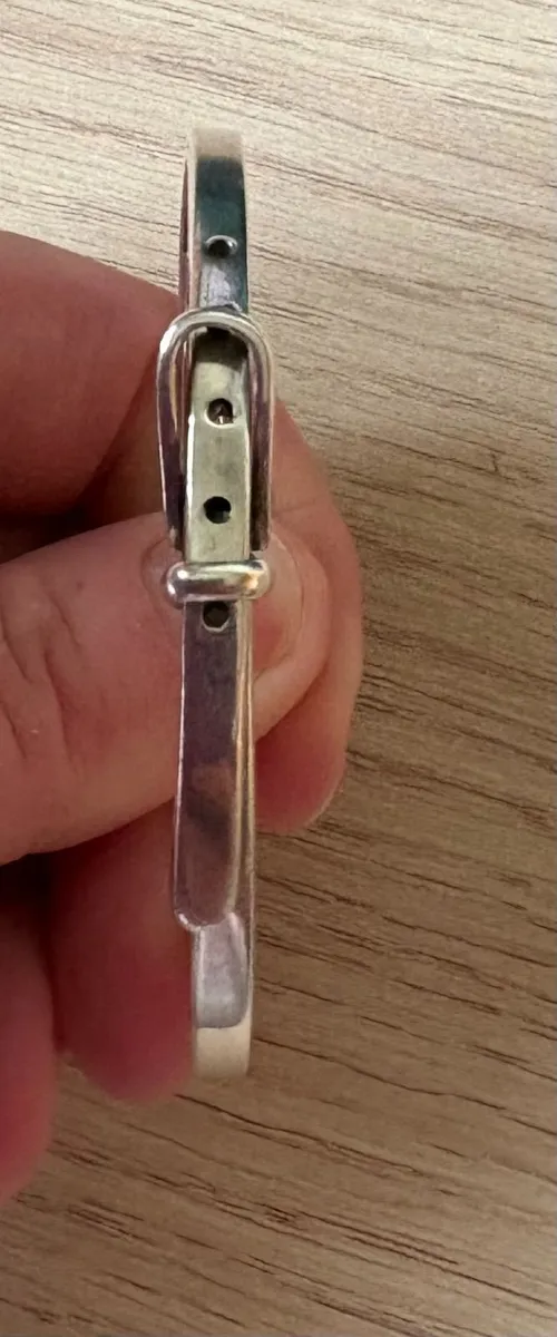 Bangle/Bracelet - Image 2