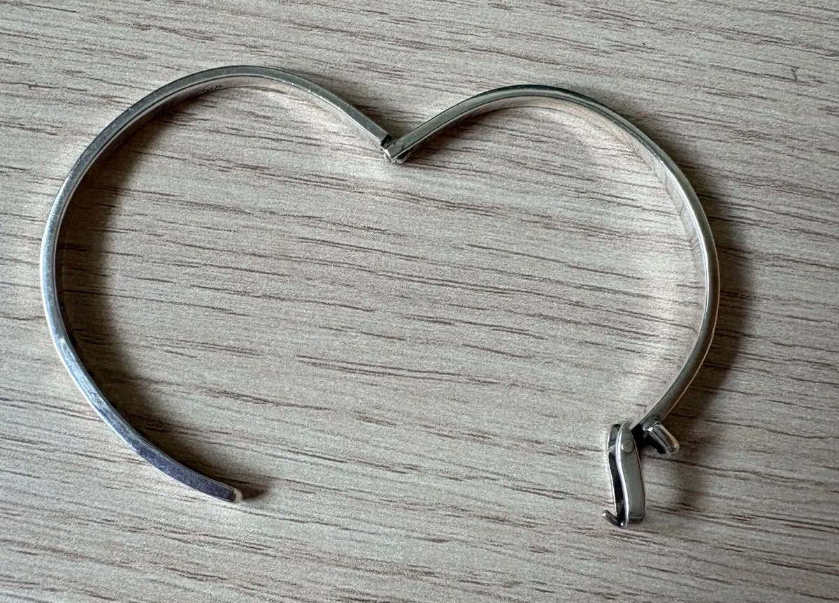 Bangle/Bracelet - Image 3