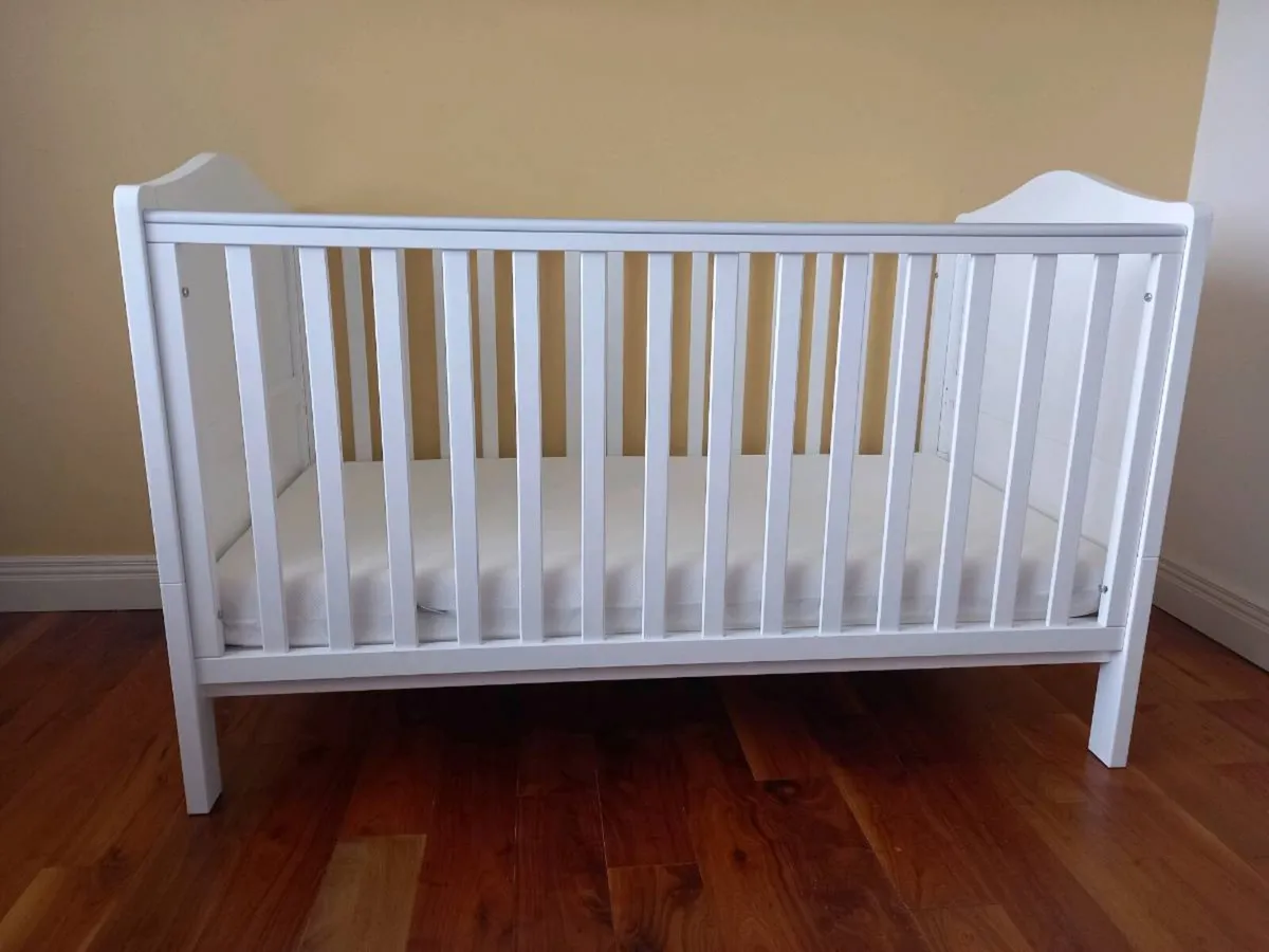 Baby Cot - Image 1