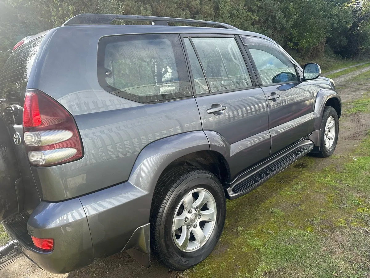 Toyota Landcruiser - Image 3