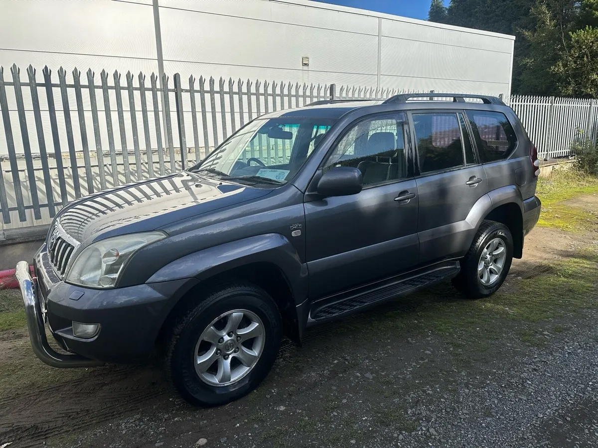 Toyota Landcruiser - Image 4