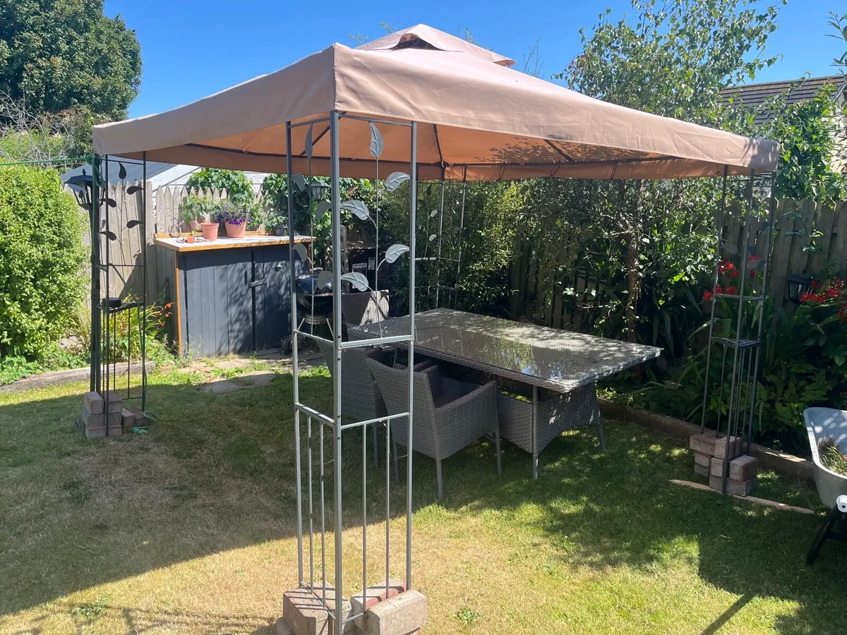 Gazebo - Image 2