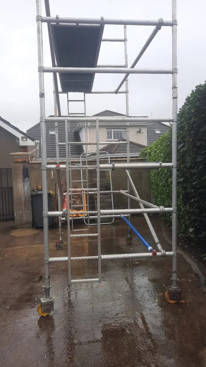 Alliminuim Scaffolding Tower- - Image 4