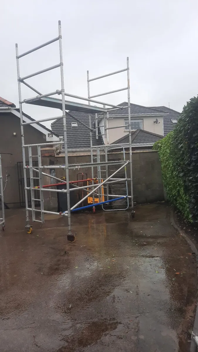Alliminuim Scaffolding Tower- - Image 3