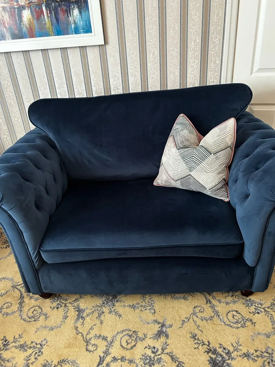 Shanleys interiors sofa and chair - Image 3
