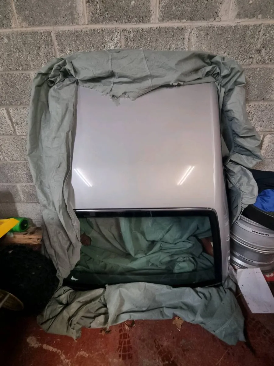 Mercedes  sl  r129  Hard Top - Image 1