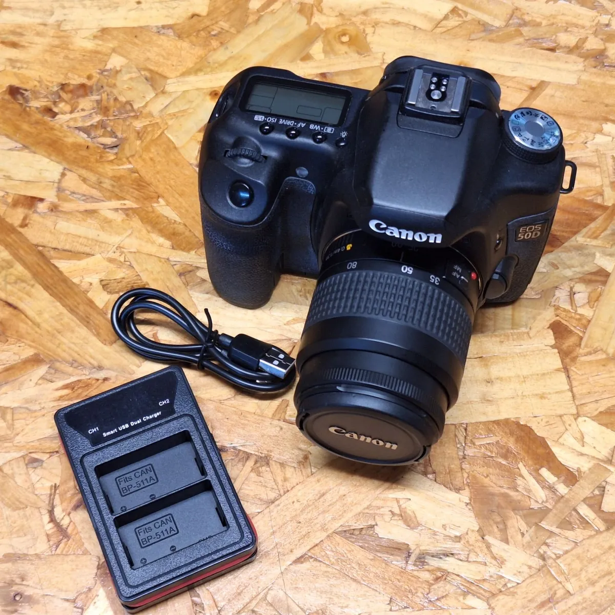 Canon EOS 50D Digital SLR Camera with Canon EF 35- - Image 1