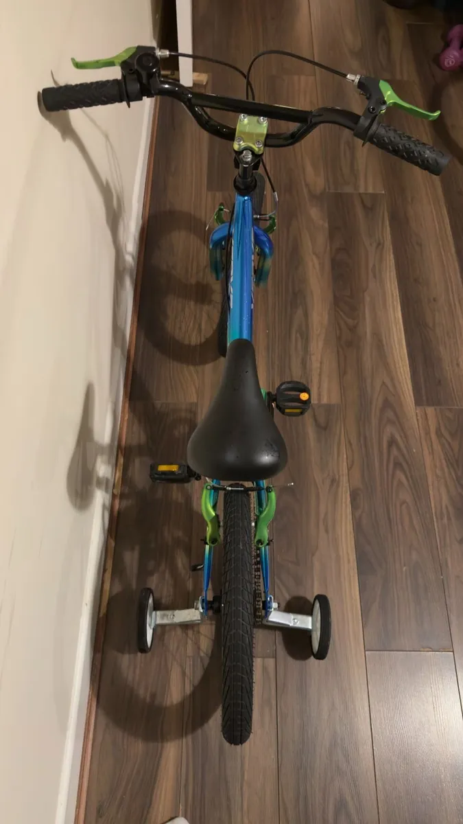 4-8 Years Kids Bike - 18 Inch + Extra - Image 4