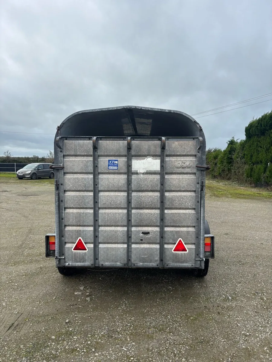 Nugent cattle trailer - Image 3