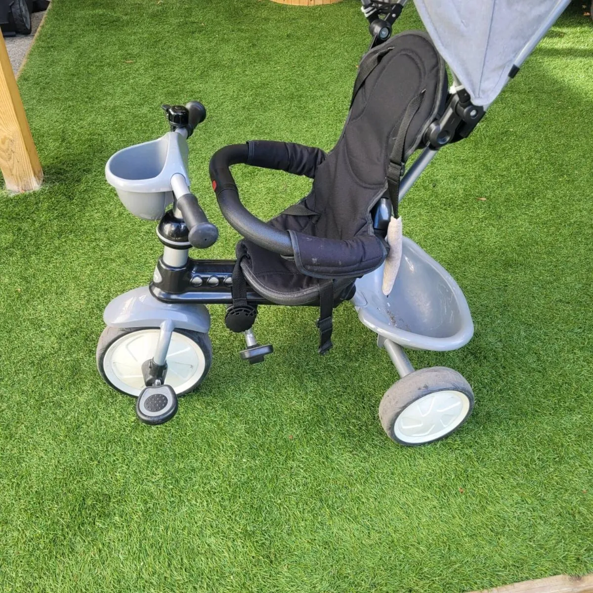 Kids trike - Image 1
