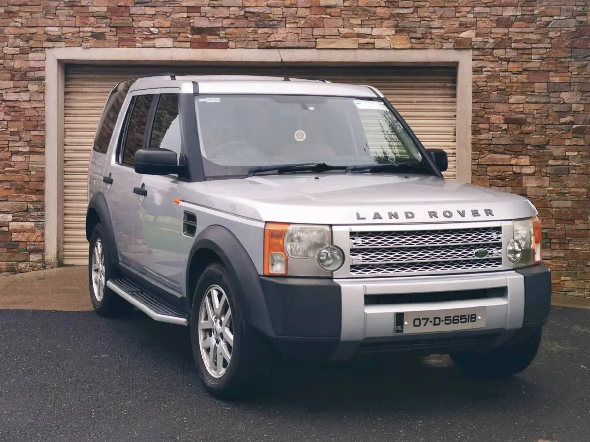 07 Landrover Discovery Crewcab - Image 1