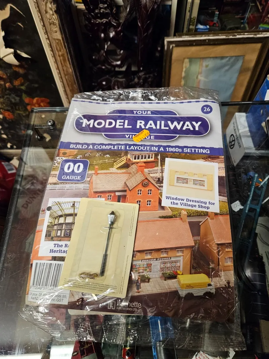 Hornby OO Gauge Street Light